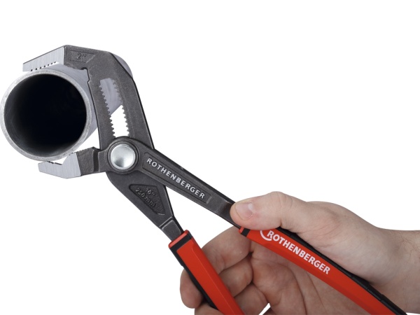 универсальные клещи rogrip f 7' 2k с пластиковыми ручками (рогрип)