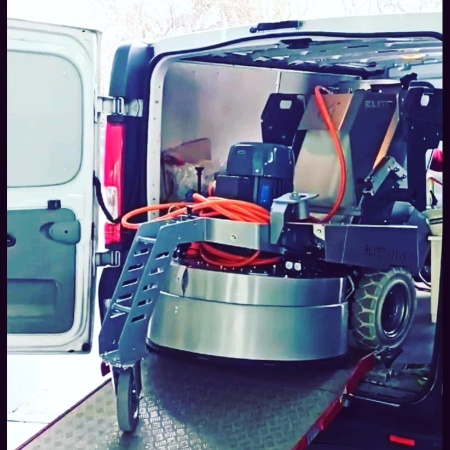 шлифовально-полировальная машина lavina elite l32reu самоходная с дистан. управлением